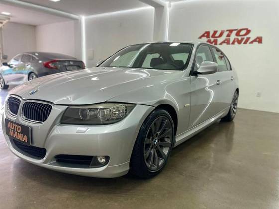BMW 320i 2.0 16V GASOLINA 4P AUTOMÁTICO BMW 320i 2.0 16V GASOLINA 4P AUTOMÁTICO